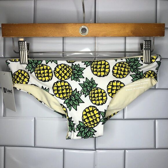 New Fused Hawaii Kona Cheeky Bottoms - XS - Picture 2 of 5